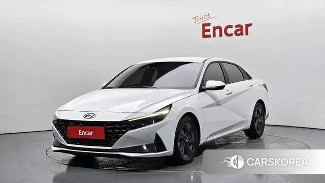 Hyundai Avante Hybrid (CN7) 2022 Белый из Кореи
