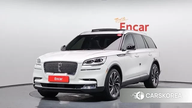 Lincoln Aviator 2nd generation 2020 Белый из Кореи
