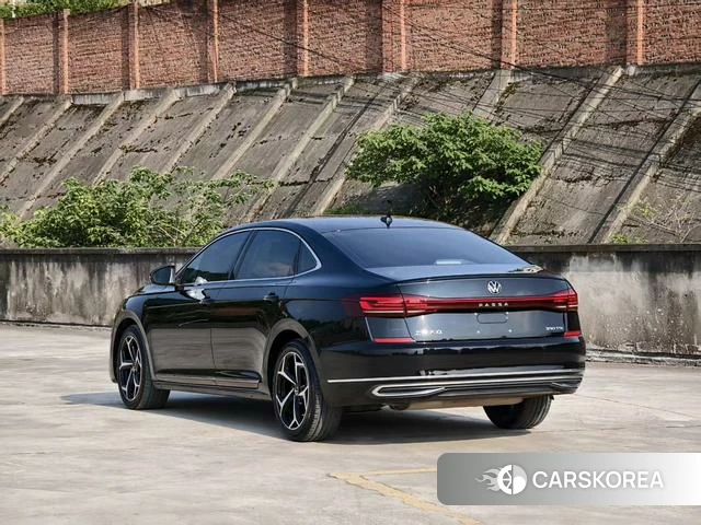 Volkswagen Passat 2024 Черный из Китая