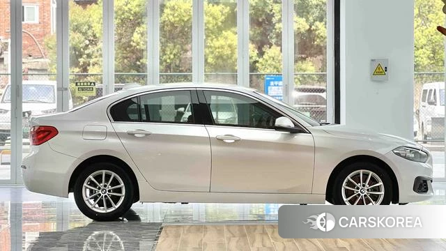BMW 1 series 2018 Белый из Китая