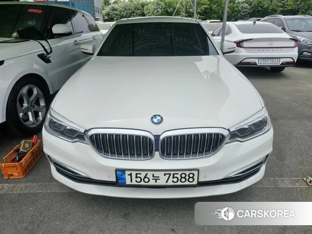 BMW 5 Series (G30) 2020 Белый из Кореи