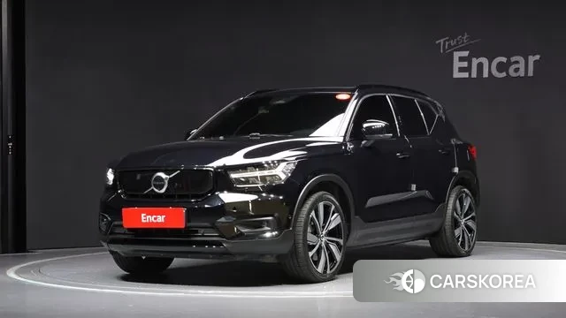 Volvo XC40 Richards 2022 Черный из Кореи
