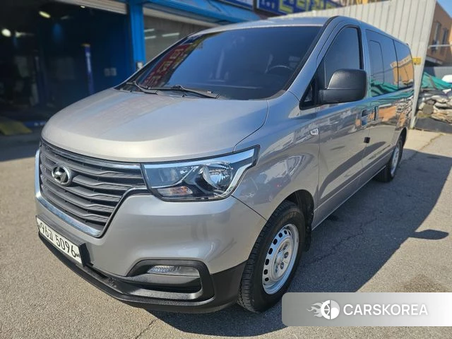 Hyundai The New Grand Starex 2019 Серебряный из Кореи