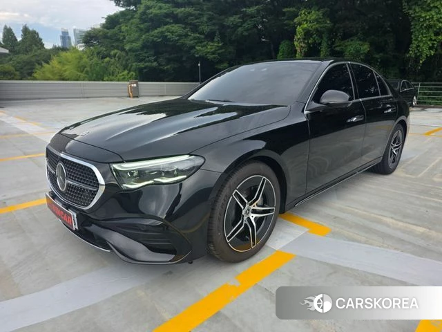 Mercedes-Benz E-Class W214 2026 Черный из Кореи