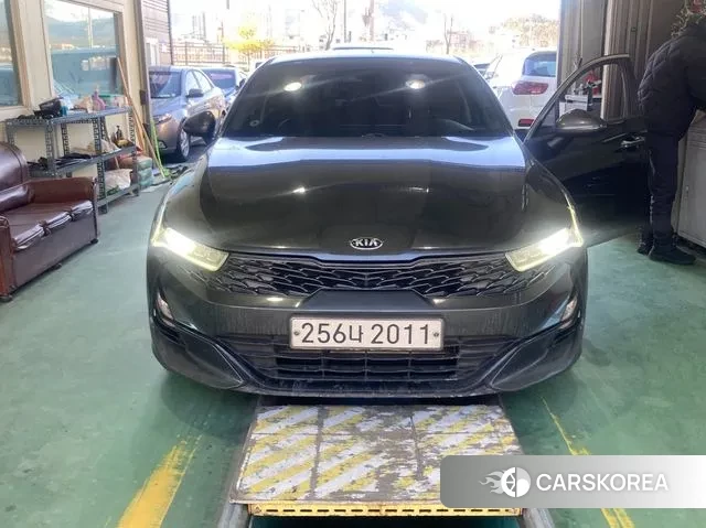 Kia K5 3rd generation 2020 Серый из Кореи