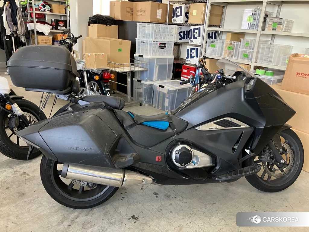 Проданный Honda NM4-01 2015 из Японии