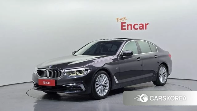 BMW 5 Series (G30) 2018 Серый из Кореи