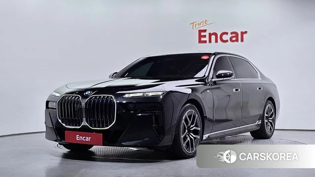 BMW 7 Series (G70) 2025 Черный из Кореи