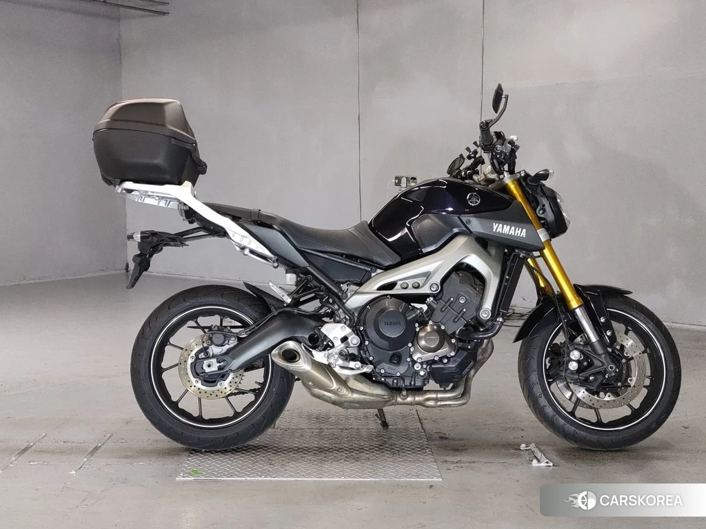 Проданный Yamaha MT-09 2016 из Японии, фото 2