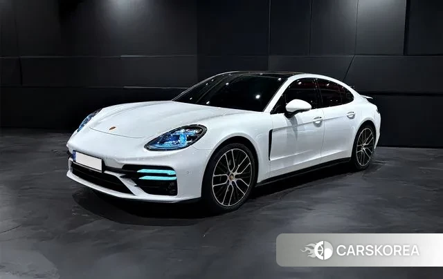 Porsche Panamera (971) 2022 Белый из Кореи