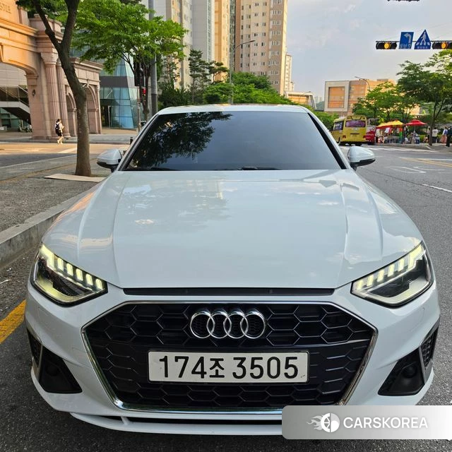 Audi A4 (B9) 2020 Белый из Кореи