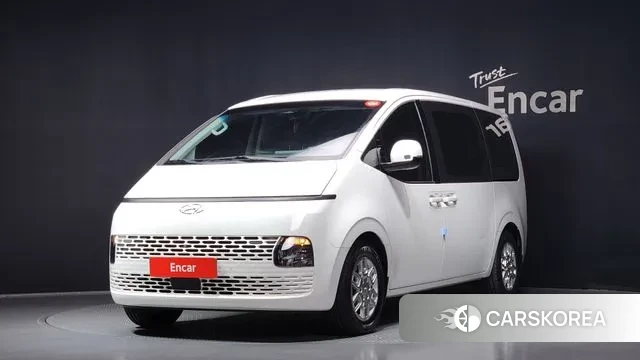 Hyundai Staria 2022 Белый из Кореи