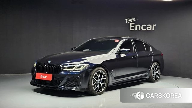 BMW 5 Series (G30) 2022 Черный из Кореи
