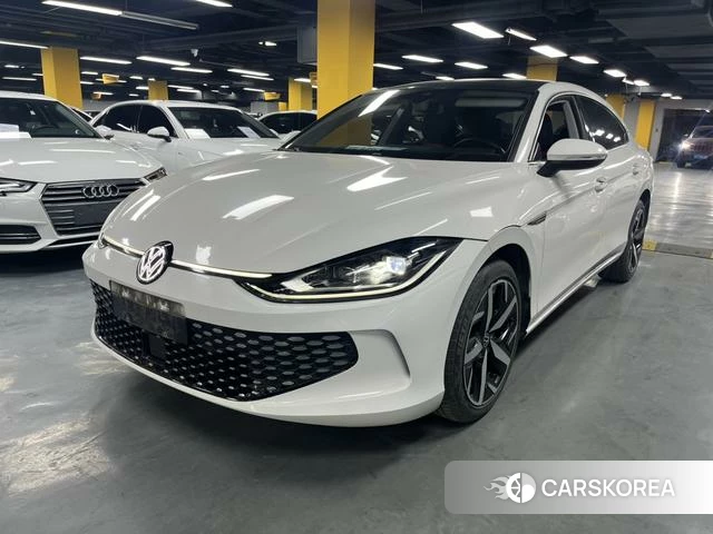 Volkswagen Lingdu 2023 Белый из Китая