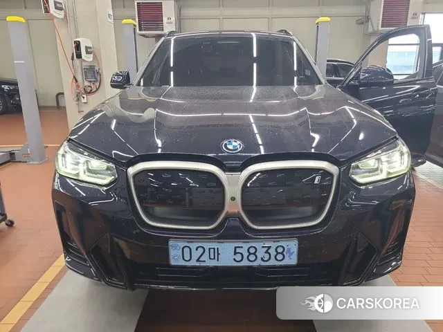 BMW iX3 2022 Черный из Кореи