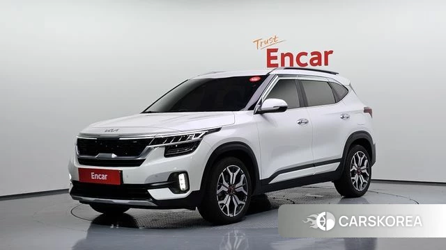 Kia Seltos 2022 Белый из Кореи