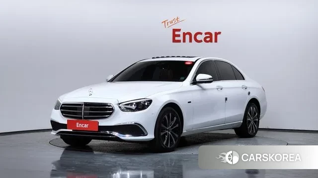 Mercedes-Benz E-Class W213 2020 Белый из Кореи
