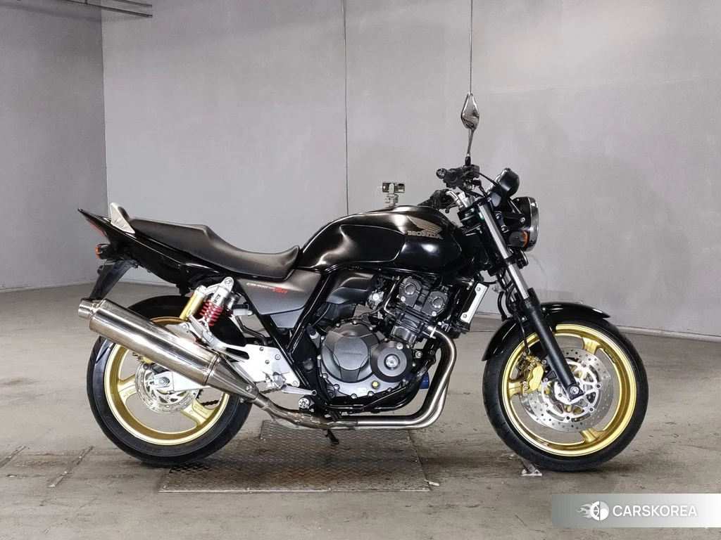 Проданный Honda CB400SF 2012 из Японии, фото 2