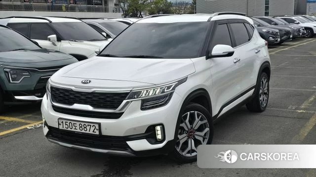 Kia Seltos 2020 Белый из Кореи