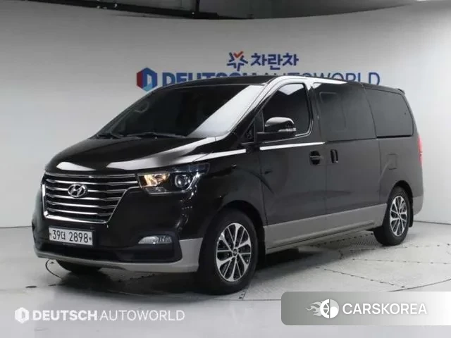 Hyundai The New Grand Starex 2018 Коричневый из Кореи