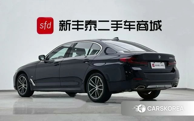 BMW 5 series 2022 Черный из Китая