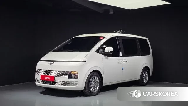 Hyundai Staria 2021 Белый из Кореи