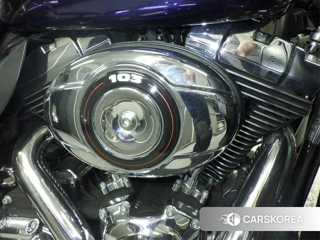 Engine photo