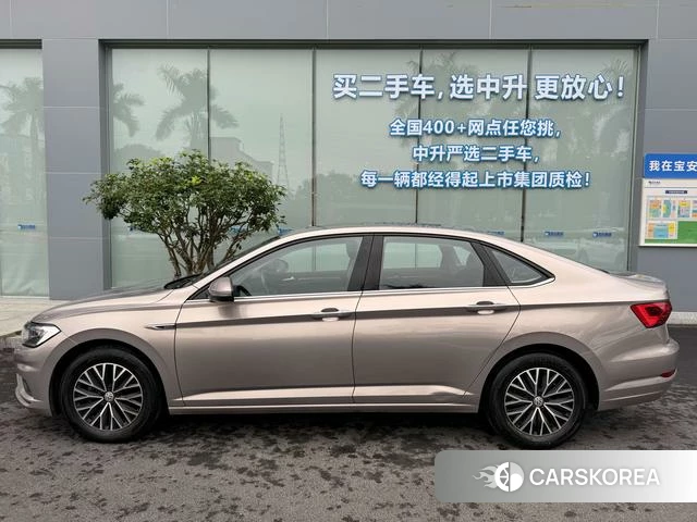 Volkswagen Sagitar 2021 Коричневый из Китая