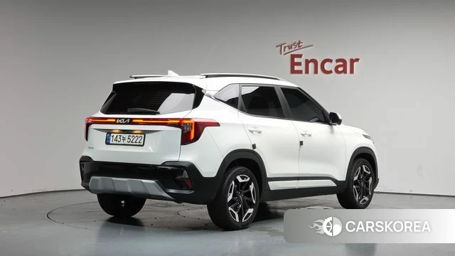Kia The New Seltos 2022 Белый из Кореи