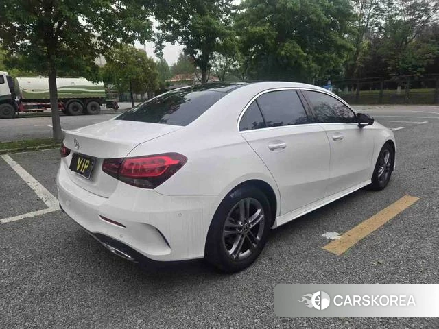 Mercedes-Benz Class A 2021 Белый из Китая