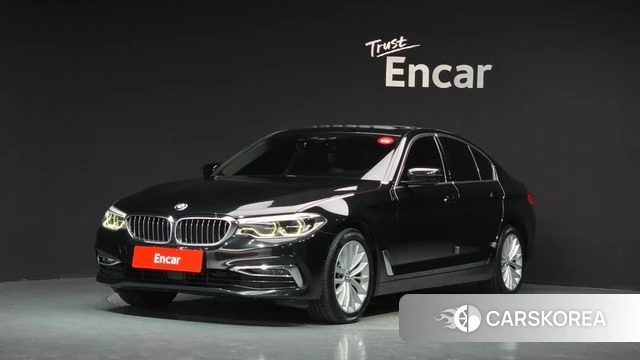 BMW 5 Series (G30) 2019 Черный из Кореи
