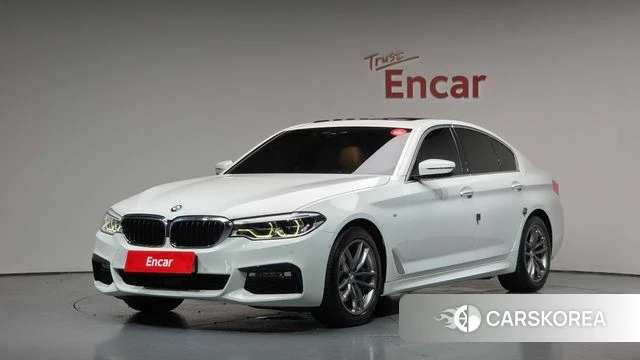 BMW 5 Series (G30) 2018 Белый из Кореи