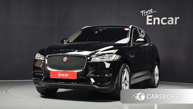 Jaguar F-PACE 2020 Черный из Кореи