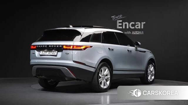 Land Rover Range Rover Velar 2018 Серебряный из Кореи