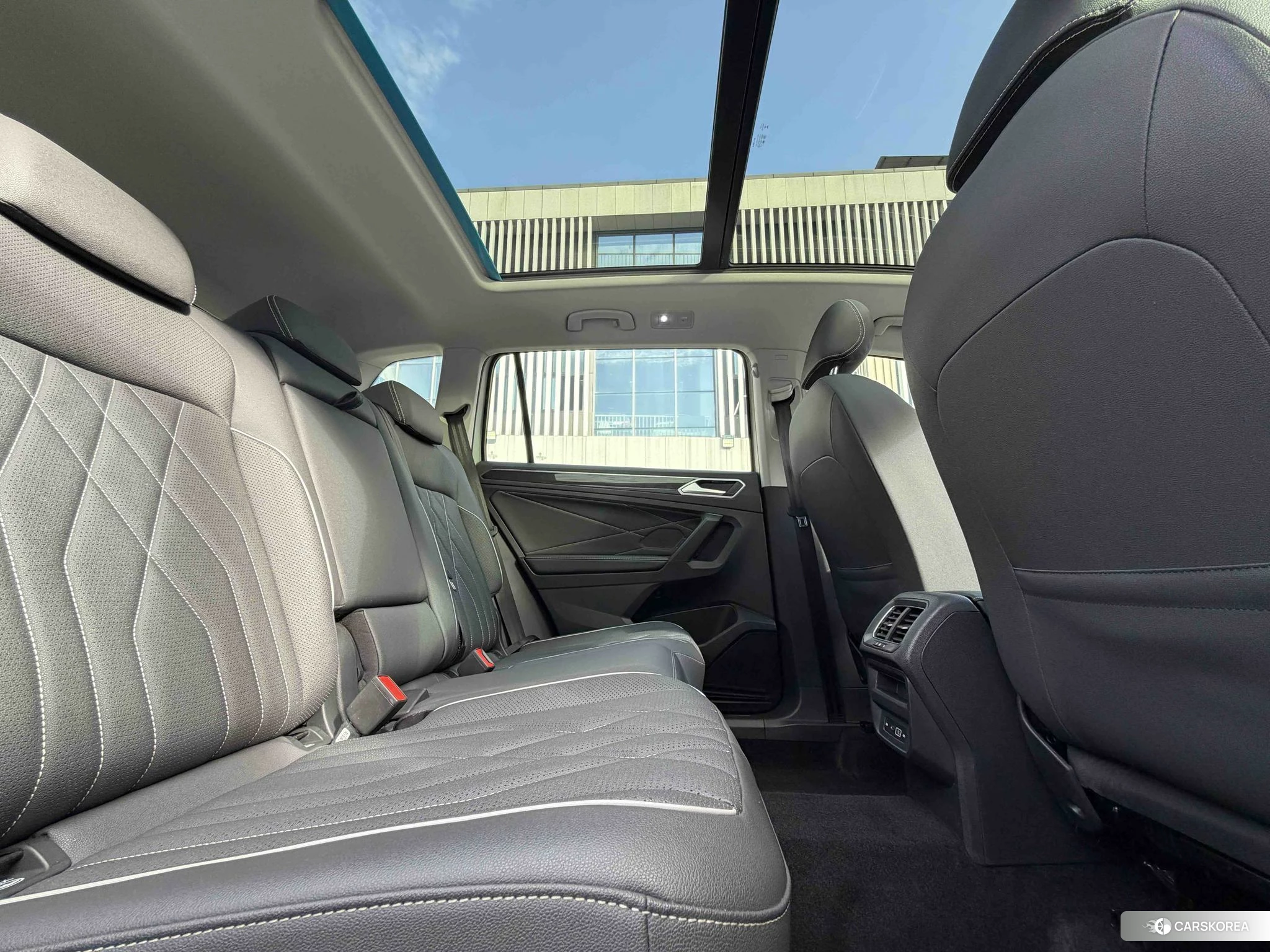 Volkswagen Tiguan L 2022 Шампань из Китая