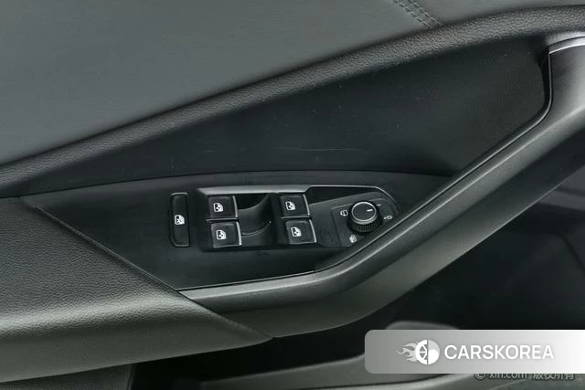 Volkswagen Sagitar 2023 Белый из Китая