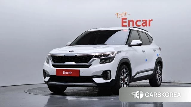 Kia Seltos 2021 Белый из Кореи