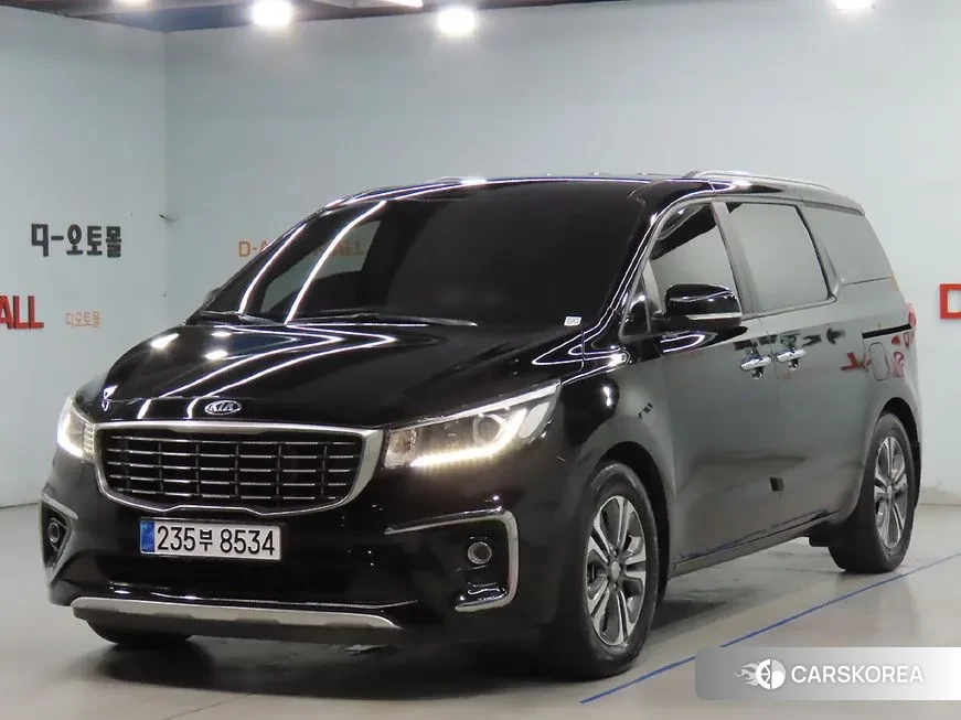 Kia The New Carnival 2019 Черный из Кореи