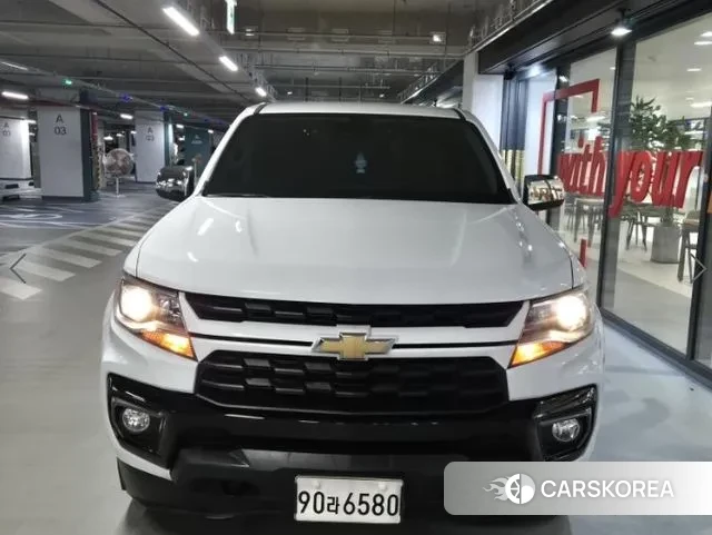 Chevrolet (GM Daewoo) Real New Colorado 2022 Белый из Кореи