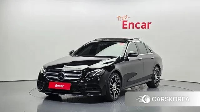 Mercedes-Benz E-Class W213 2020 Черный из Кореи