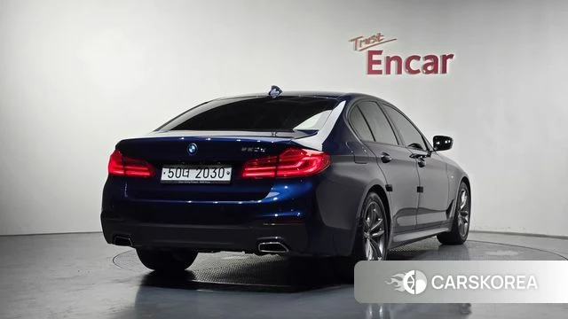 BMW 5 Series (G30) 2019 Синий из Кореи