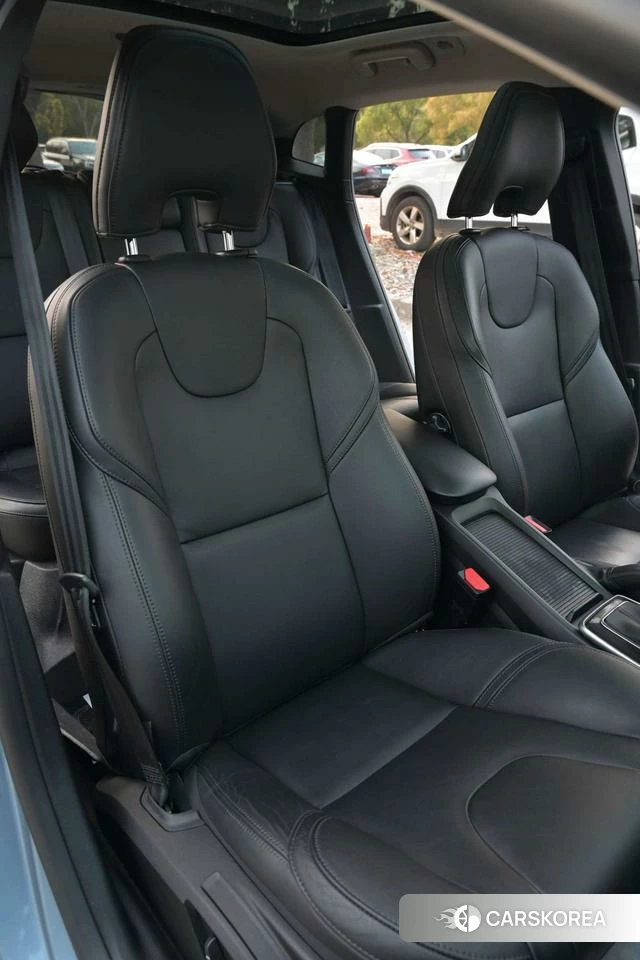 Volvo V40 2019 Синий из Китая