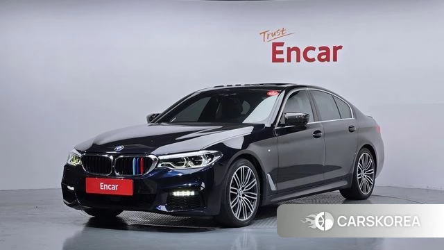 BMW 5 Series (G30) 2019 Черный из Кореи