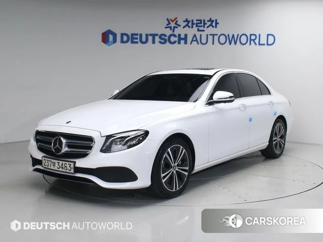 Mercedes-Benz E-Class W213 2020 Белый из Кореи