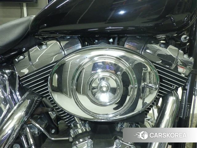 Engine photo