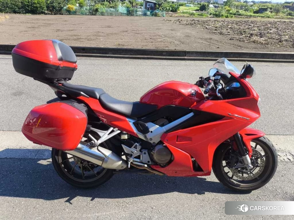 Проданный Honda VFR800F 2016 из Японии