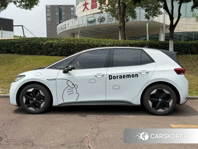 Volkswagen ID.3 2023 Белый из Китая