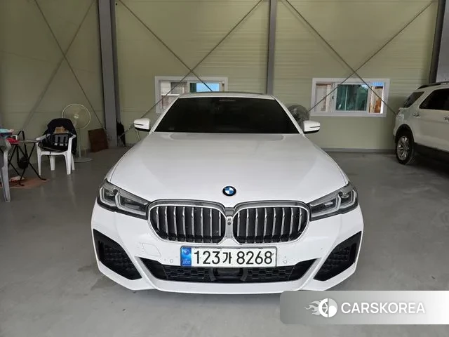 BMW 5 Series (G30) 2021 Белый из Кореи