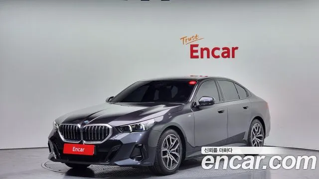 BMW 5 Series (G60) 2024 Серый из Кореи