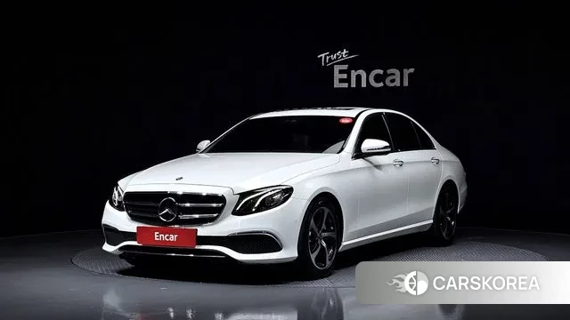 Mercedes-Benz E-Class W213 2020 Белый из Кореи